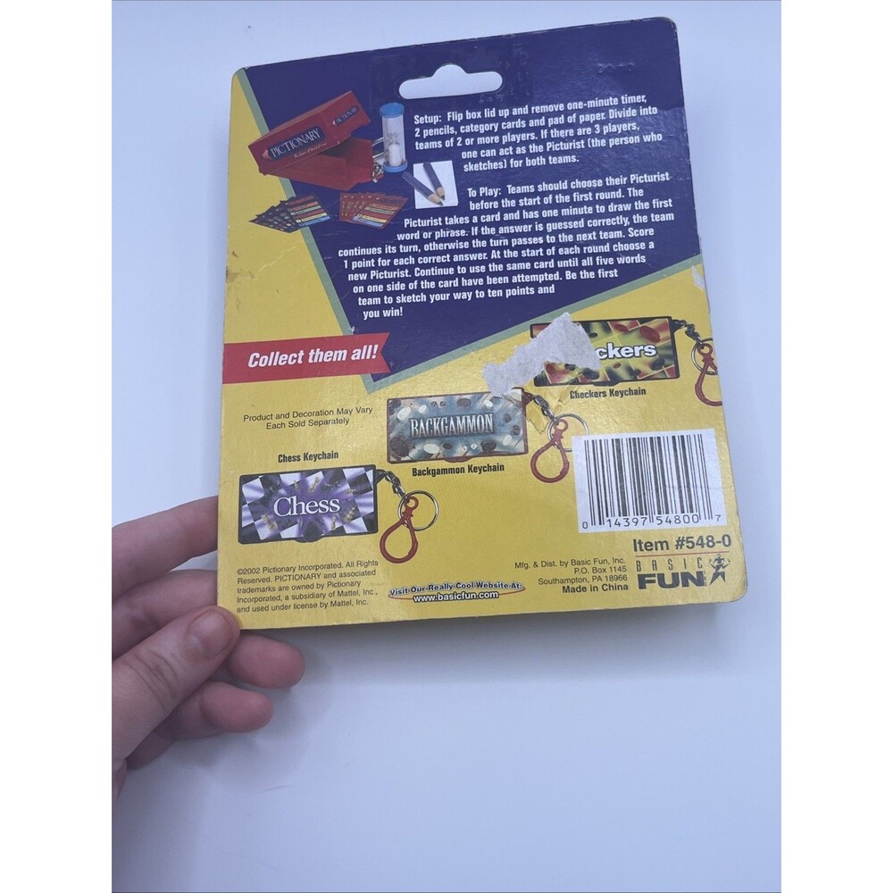 Vintage 2002 Pictionary Mini Travel Game Keychain Basic Fun New In Package - Picture 2 of 2
